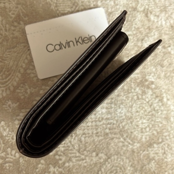 Brand New Calvin Klein Genuine Leather Brown Bifold Men’s Wallet RFID Protection - Picture 5 of 15